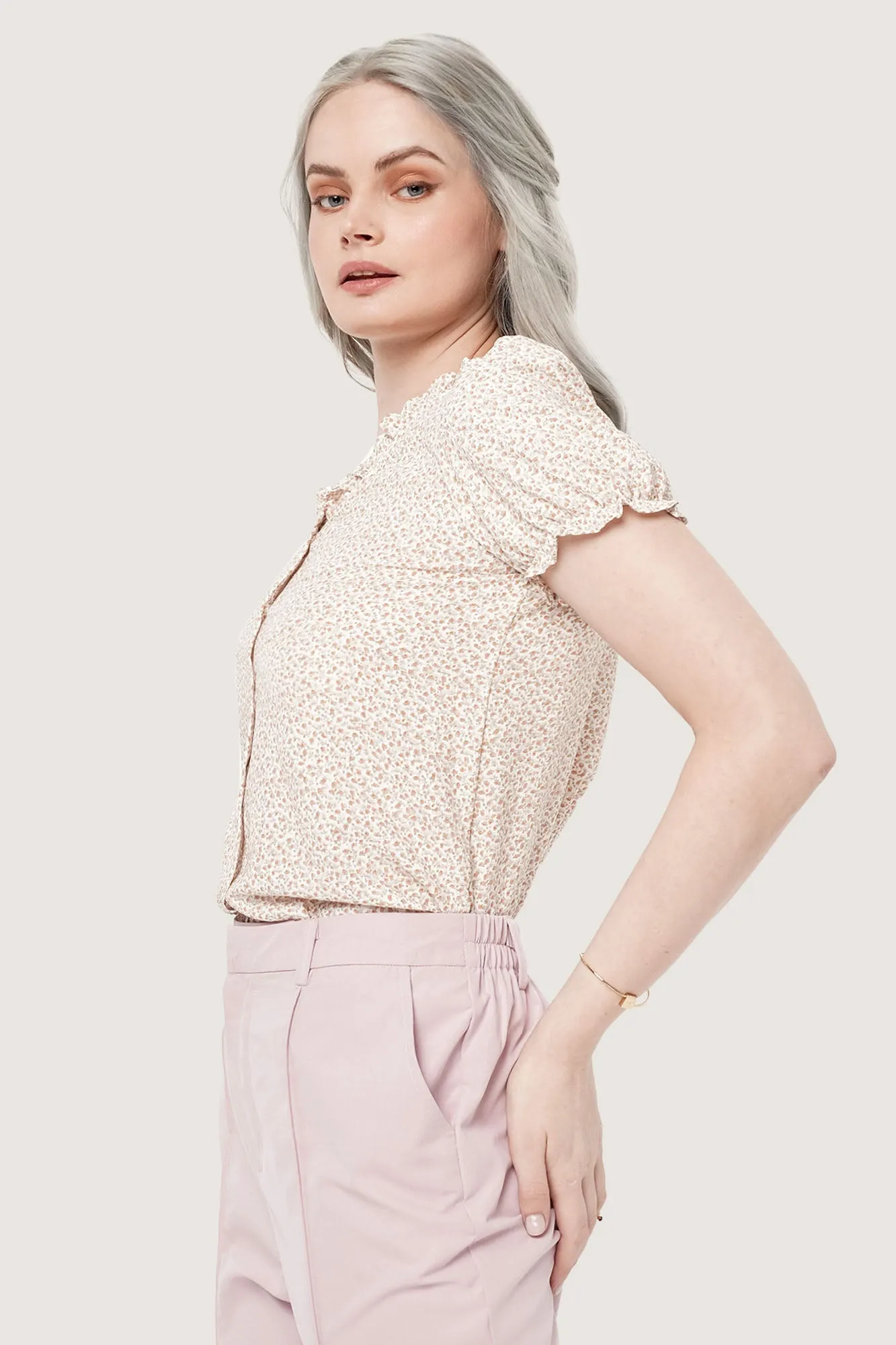 All Over Print Floral Ruched Ruffle Top