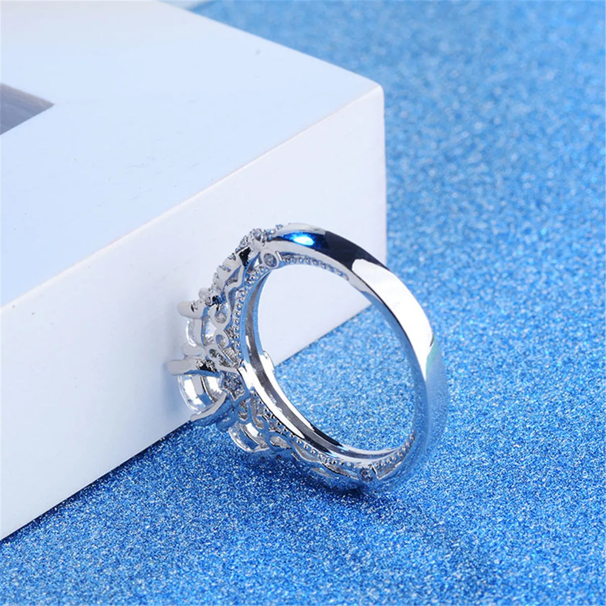 Crystal & Cubic Zirconia Three-Link Ring