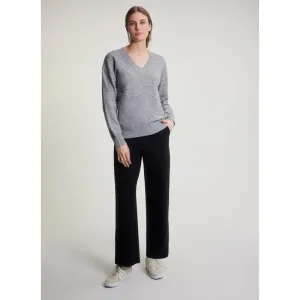 Fig Aniak V-Neck Sweater