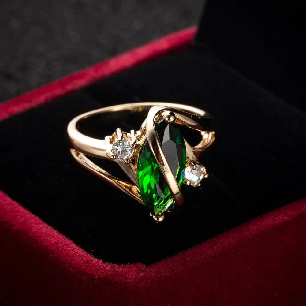 Green Crystal & Cubic Zirconia Oval Ring