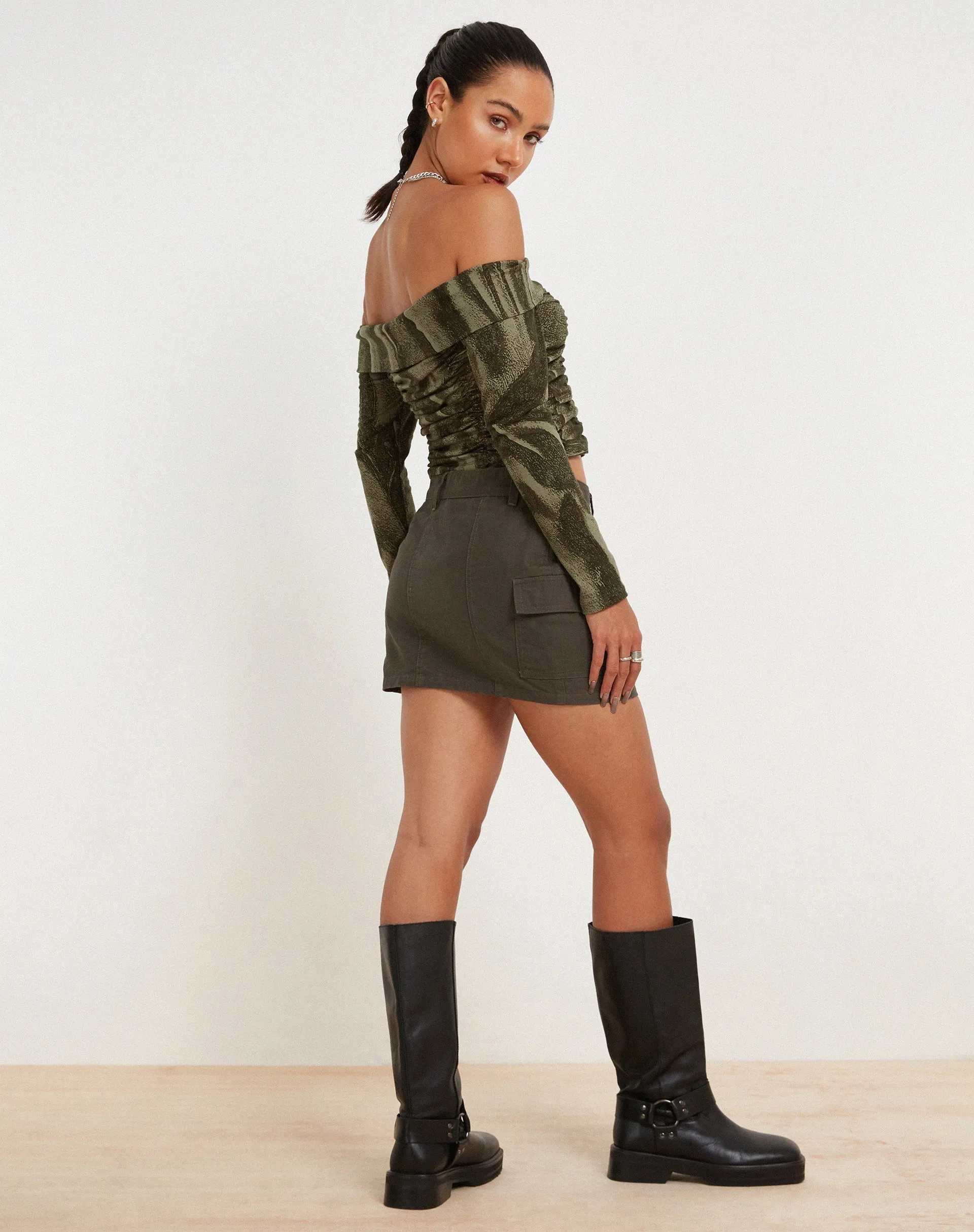 Hestina Top in Dystopian Crease Khaki
