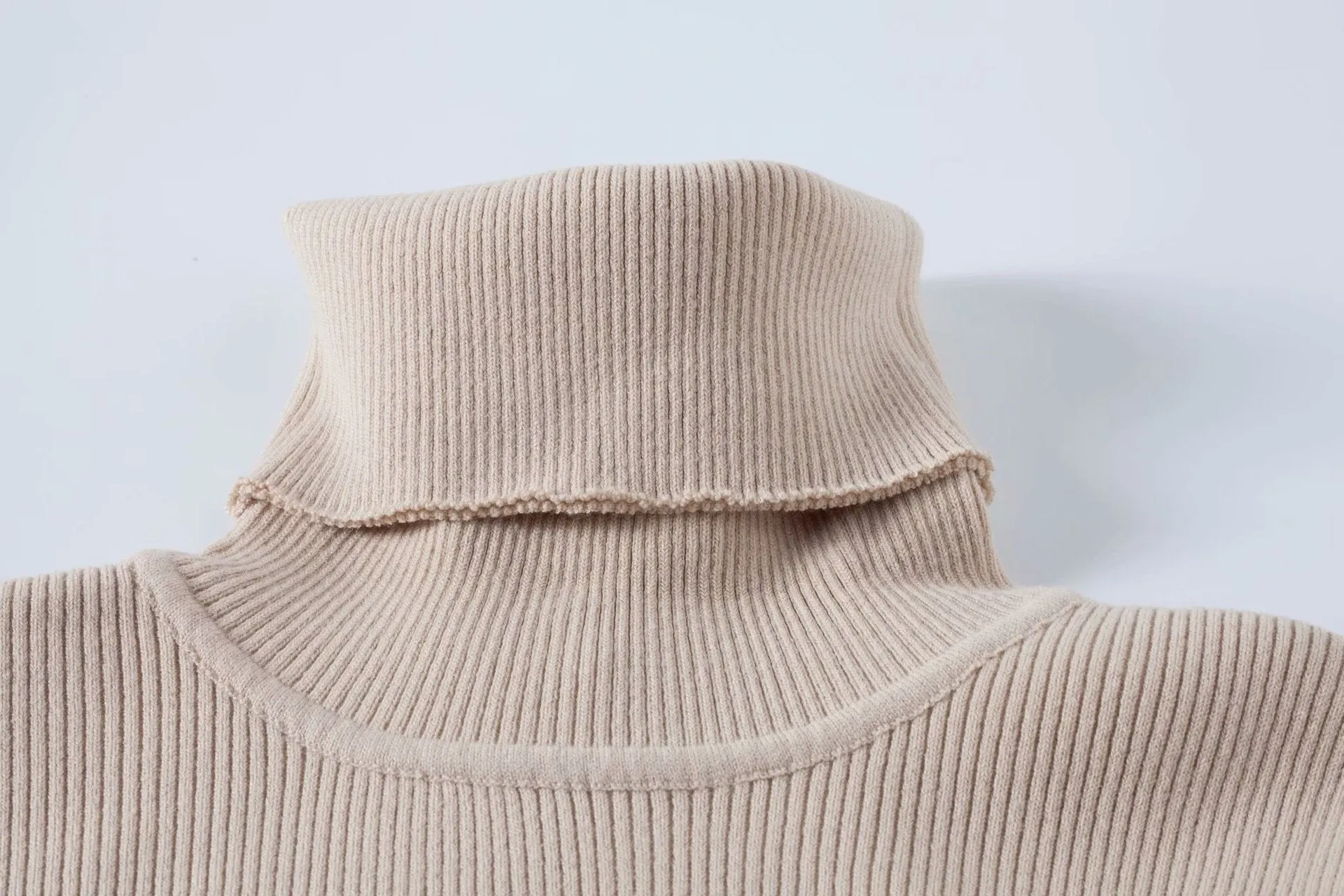 High-collared Lantern Sleeve Crop Tops Sweaters Red