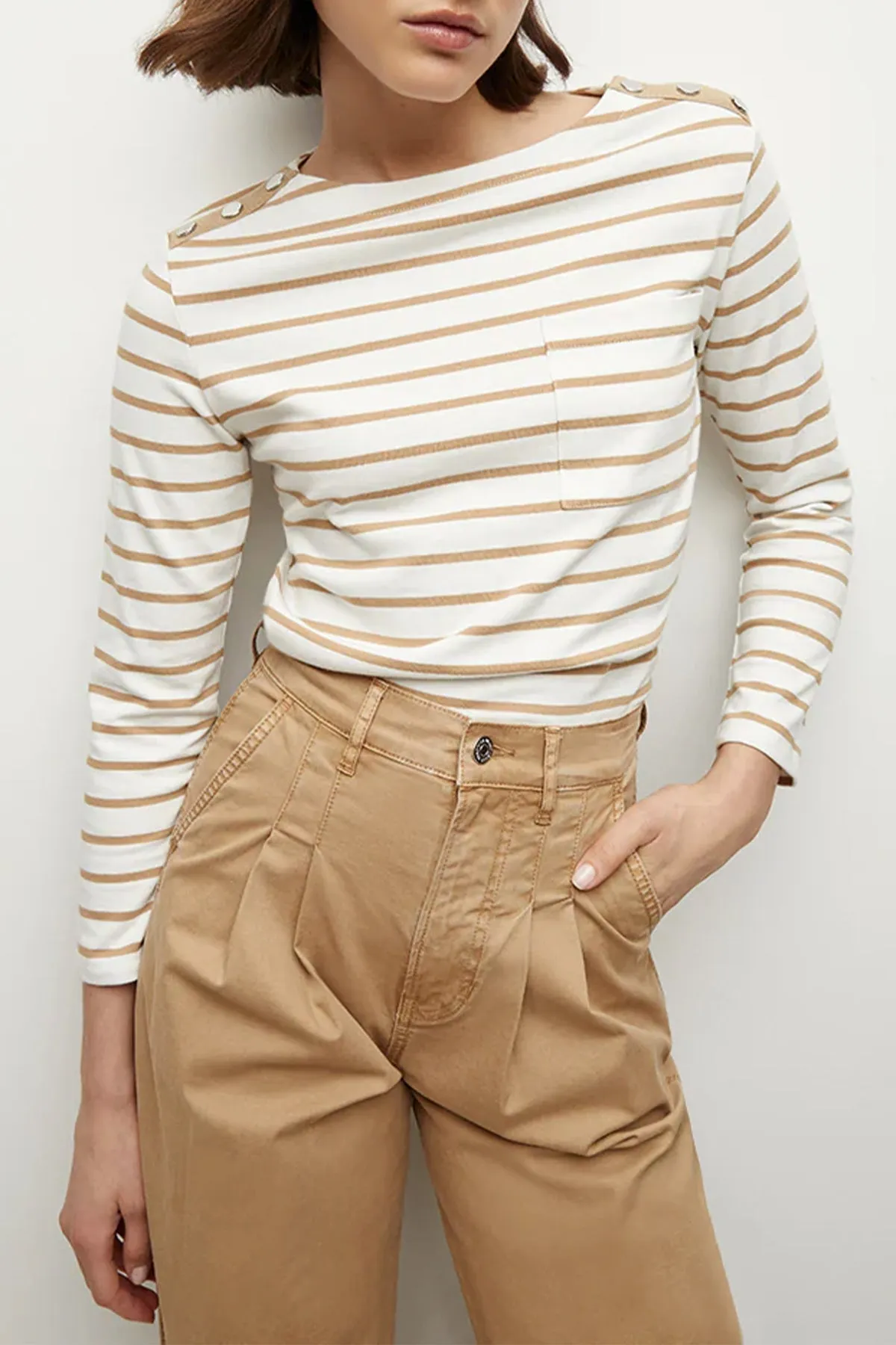 Hovey Striped Top in White Khaki