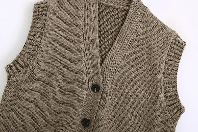Khaki Knitting V-neck Single-breasted Vest Shorts Cardigans Two-piece Set
