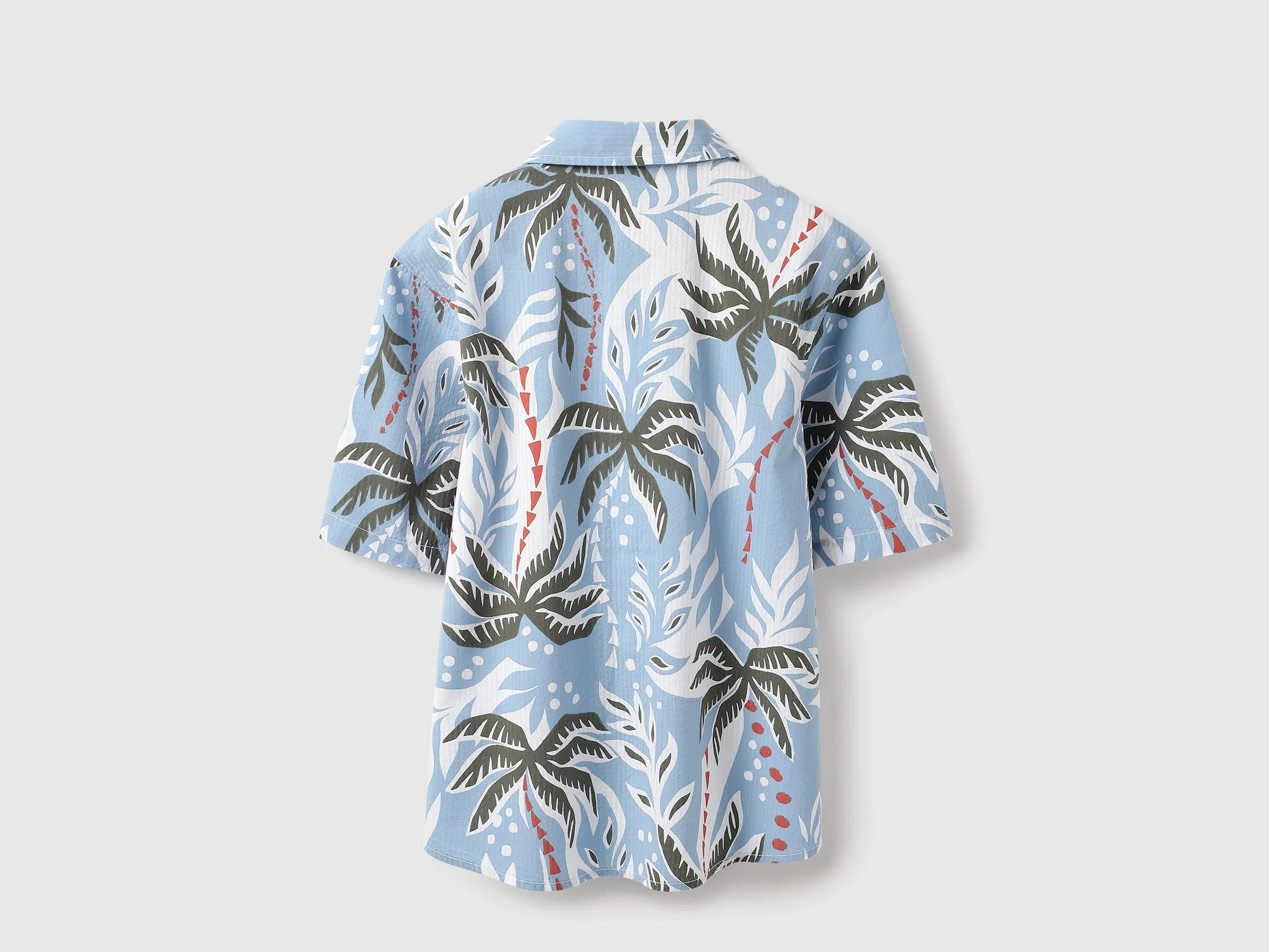 Regular Fit Spread Collar Seersucker Tropical Shirt