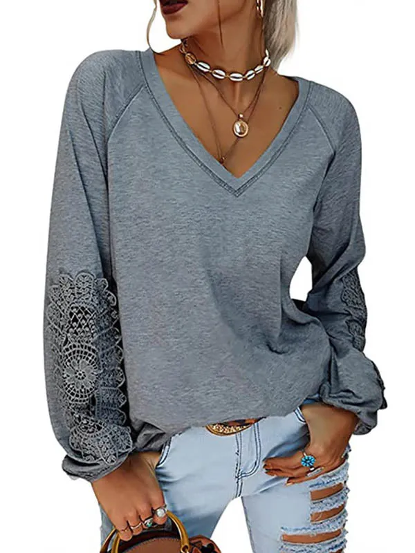 V-neck Lantern Sleeve T-shirt