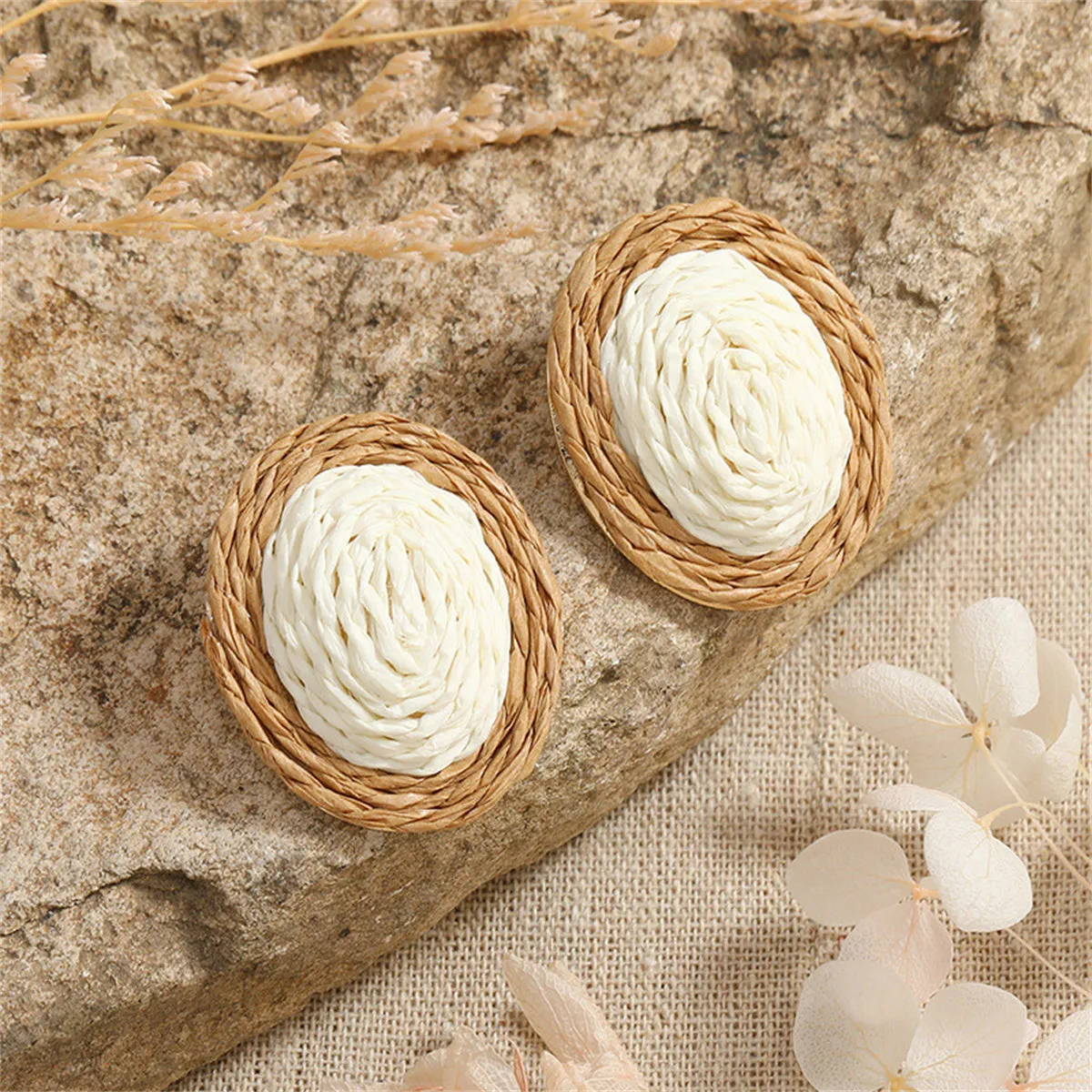 White & Beige Raffia Oval Stud Earrings